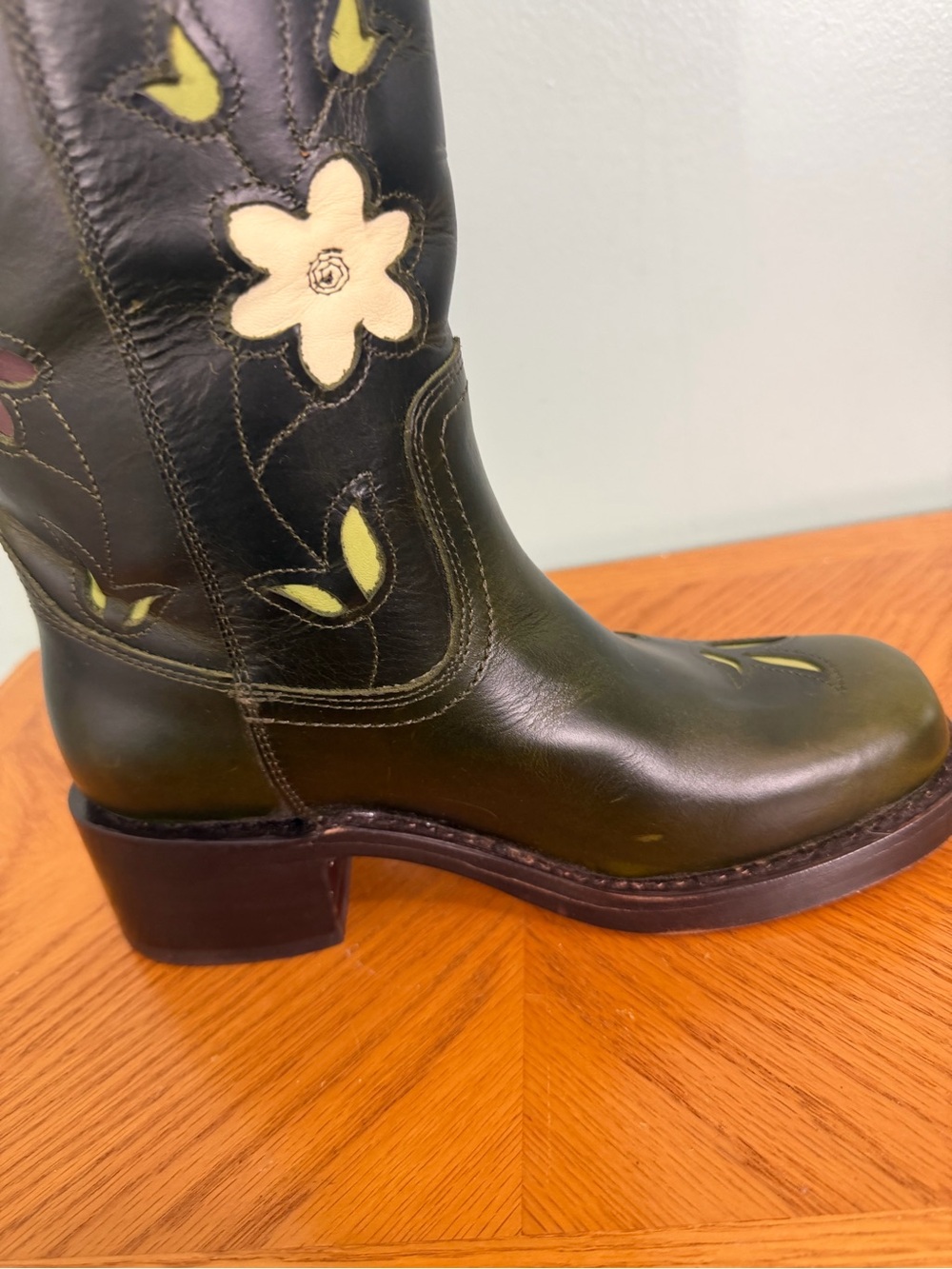 FRYE Campus 14L Boots Leather Floral Green Size 6.5B - Picture 2 of 12